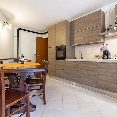 Ady Apartamento *
